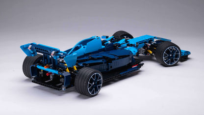 Alternative build instructions for LEGO Technic 42083: Transform your Bugatti Chiron into a  F1 - WW Bricks Studio Official Store